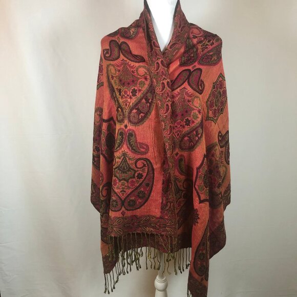 🌹 Vintage Pashmina & Silk Paisley Wrap — Reversible, Luxe, Boho Elegance - Picture 5 of 16